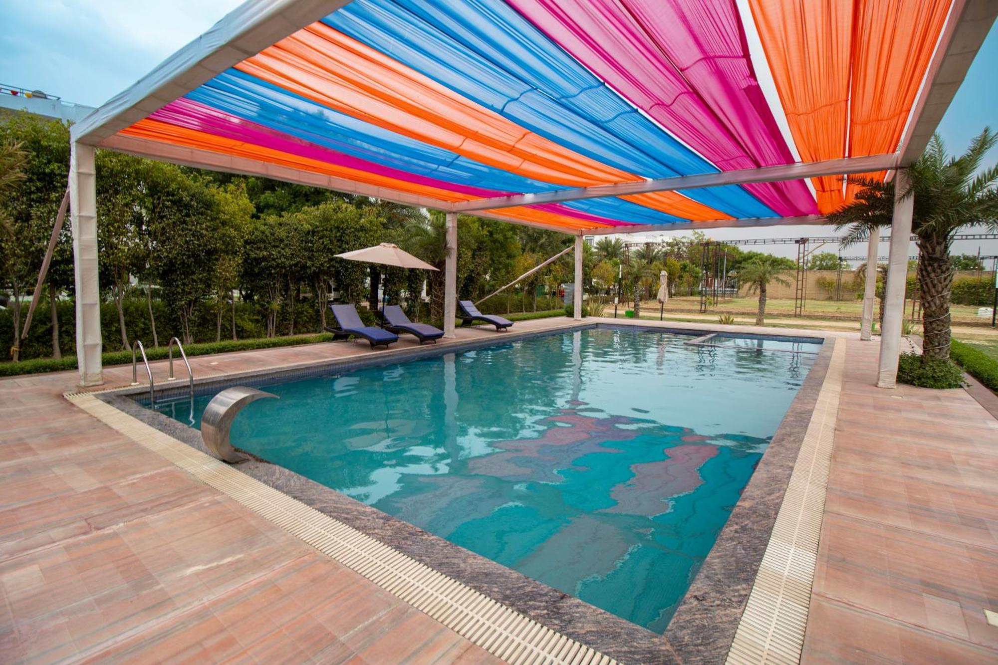 Elegance Resort Vrindavan Exterior photo