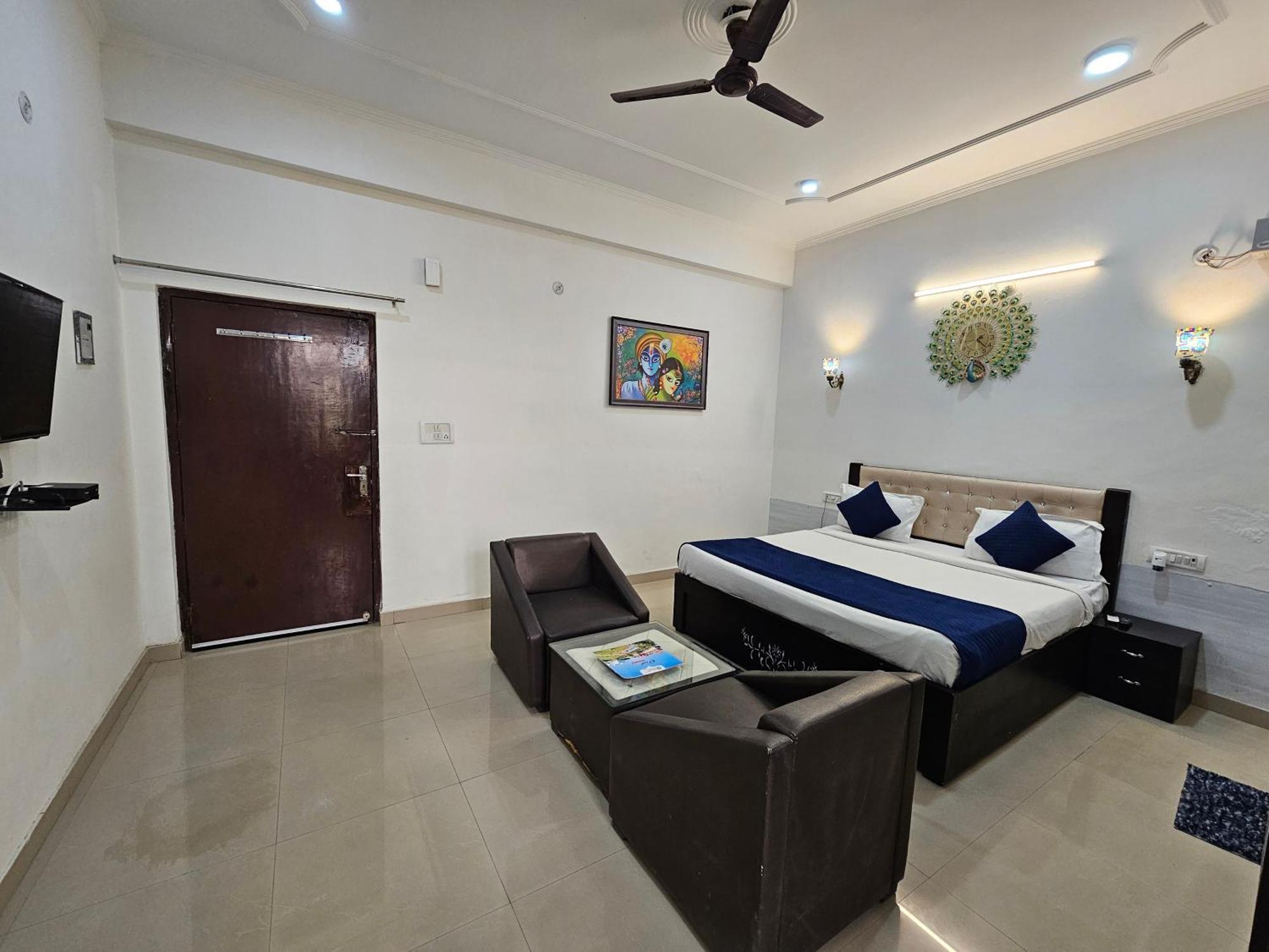Elegance Resort Vrindavan Exterior photo
