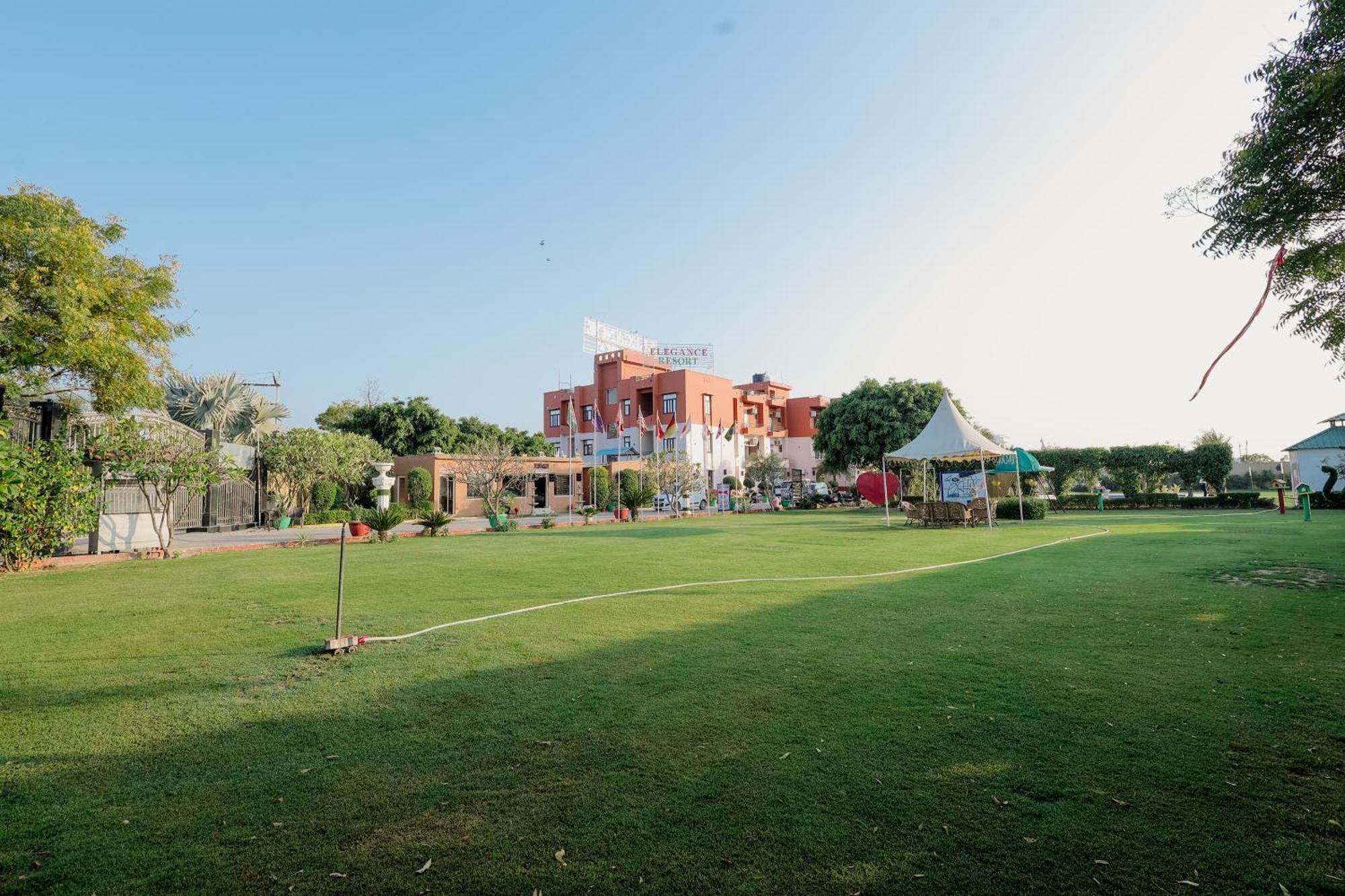 Elegance Resort Vrindavan Exterior photo